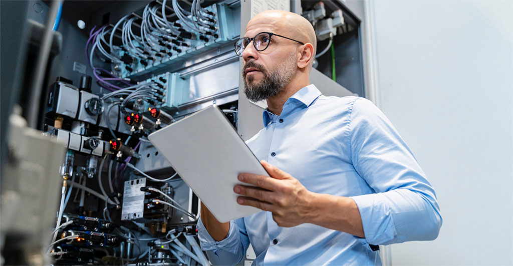 How DCI Network Transformation Ushers in Hyper-Reliability DCI Network Transformation